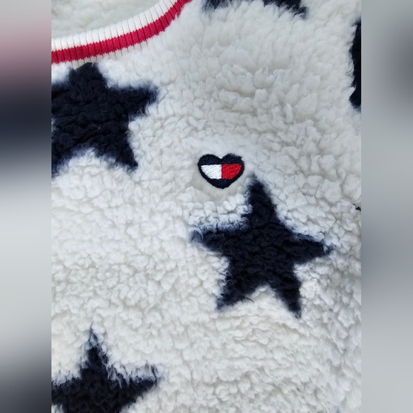 TOMMY HILFIGER Faux Fur Sueter, Size 4T - Picture 3 of 6